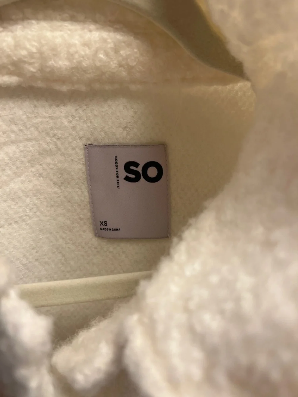 SO Cream Teddy Bouclé Crop Jacket with Flap Pockets - Picture 2 of 4